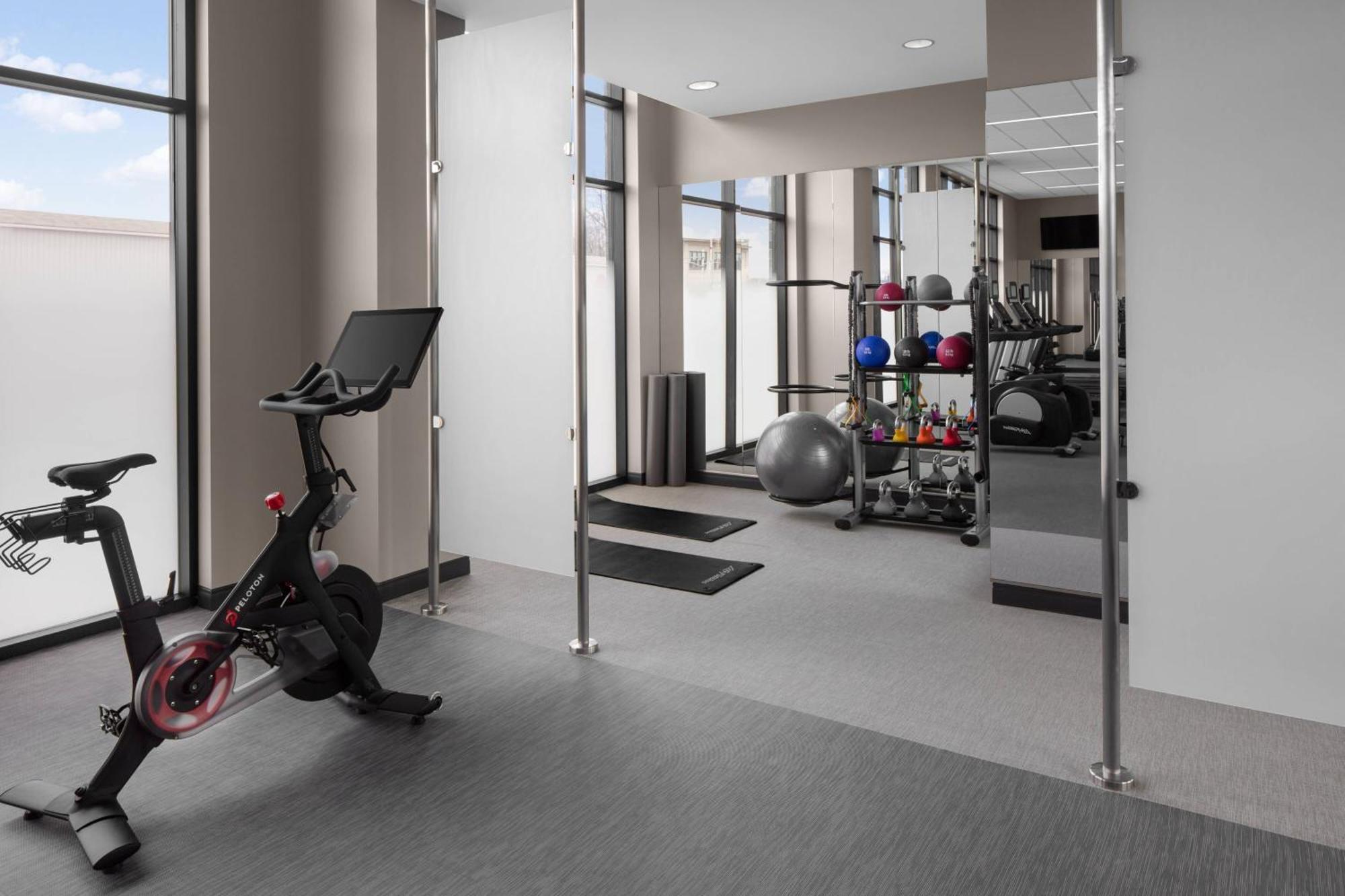 Courtyard By Marriott Lansing Downtown 호텔 외부 사진